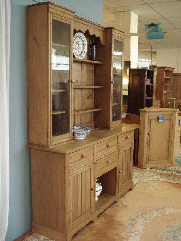 Edwardian Pine Dresser with glazed cupboards flanking the open rack. Antique Dressers 8
