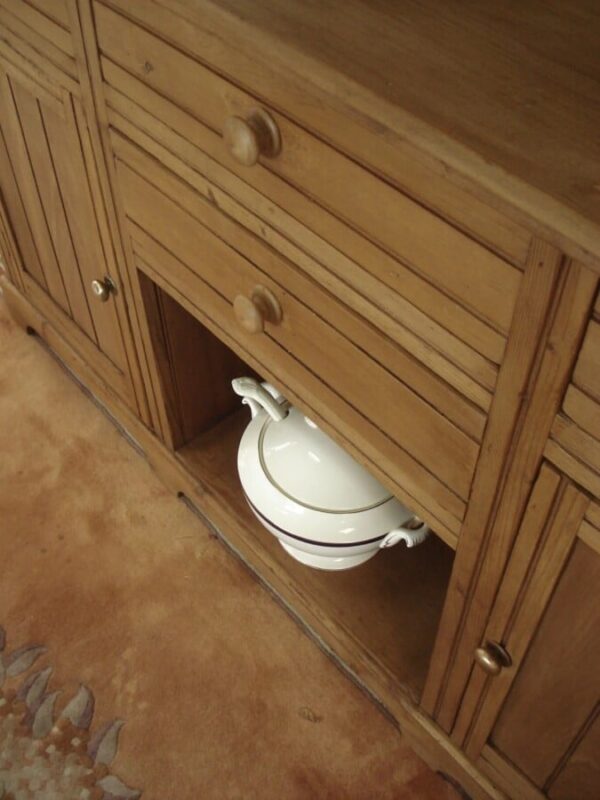 Edwardian Pine Dresser with glazed cupboards flanking the open rack. Antique Dressers 5