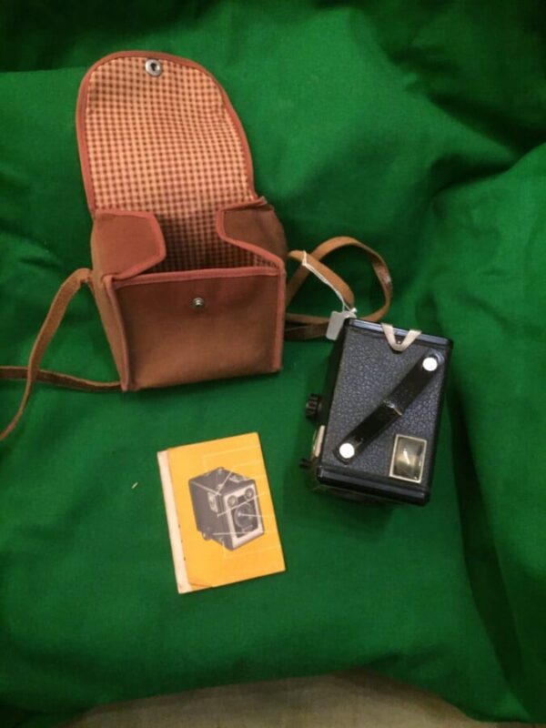 Box Brownie Camera with case and instruction - Image 2