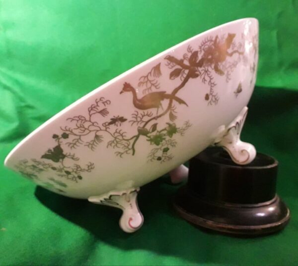 imported Oriental Decorated English bowl hand painted gold inlay early 1900's
