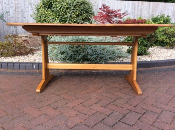 Large Ercol Windsor Extending Dining Table dining tables Antique Furniture 11