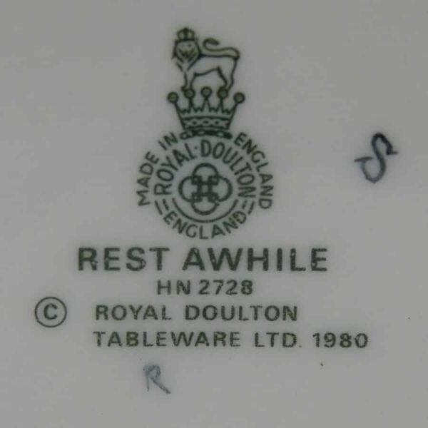 Royal Doulton Figurine Rest A While HN2728 - Image 3