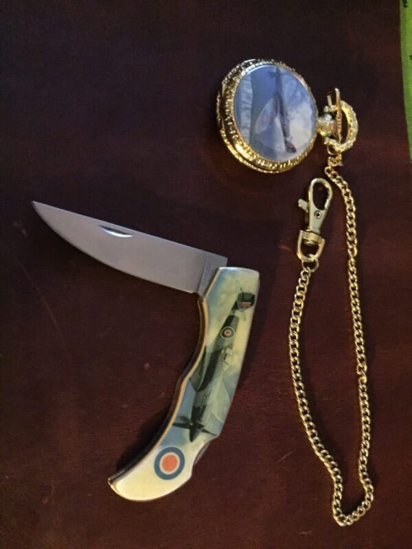 Battle of Britain spitfire celebration pocket watch and knife by flint collectables - Image 8