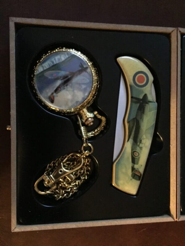 Battle of Britain spitfire celebration pocket watch and knife by flint collectables battle of britain Antique Collectibles 11