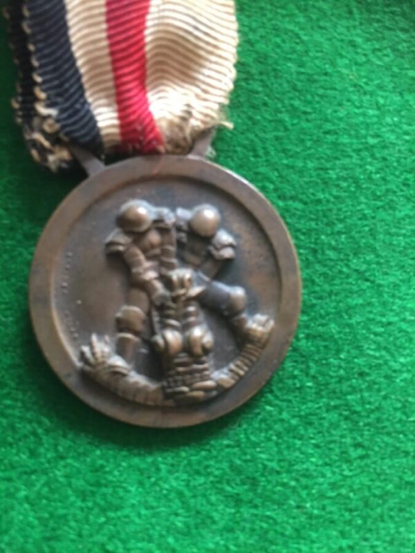 WW2 , 2nd class Iron cross and Italian-German campaign medals 1941-1942 - Image 7
