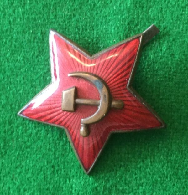 Original CCCP ww2 Three medals and cap badge