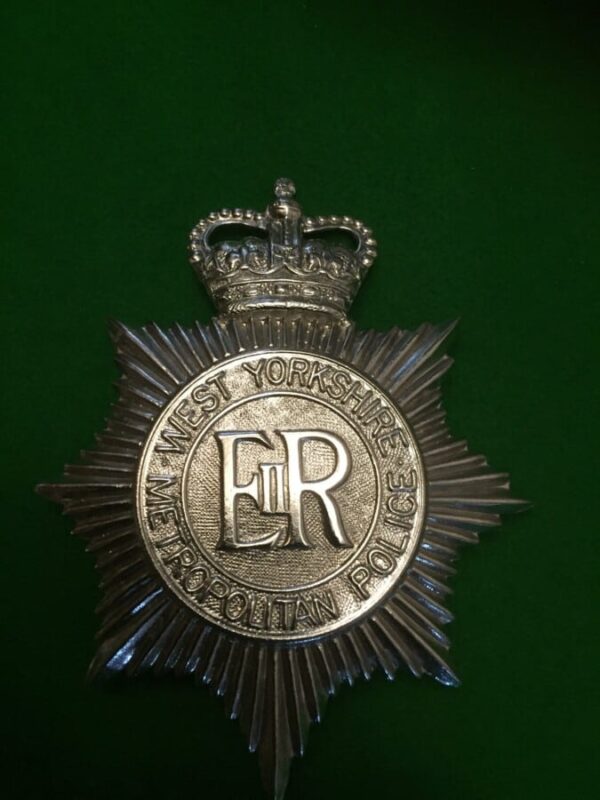 13 Police Helmet Badges from UK - Image 6