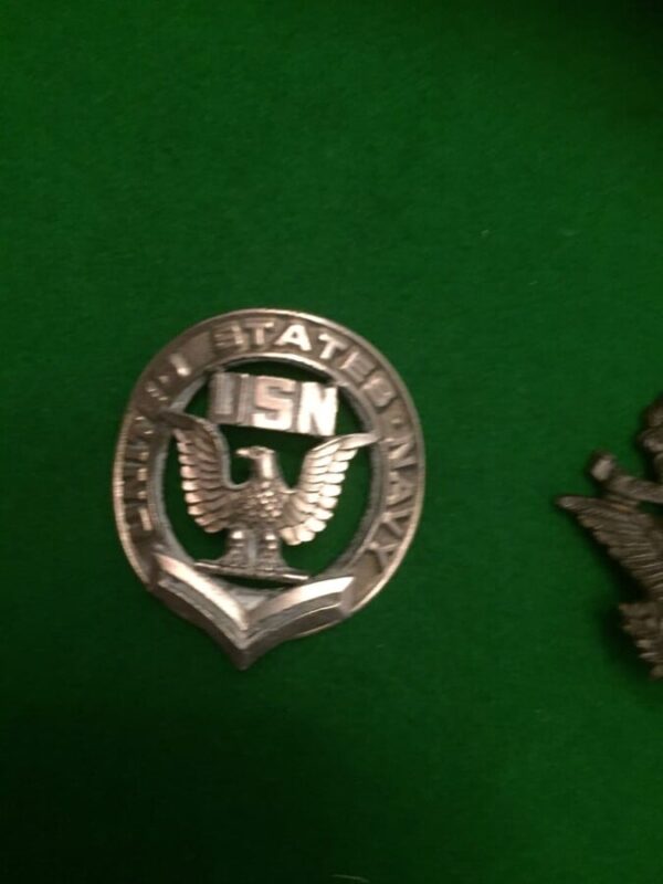 Original WW2 US army badges, limited supply 10.00 each +postage - Image 4