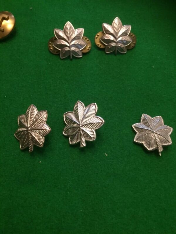 Original WW2 US army badges, limited supply 10.00 each +postage - Image 14