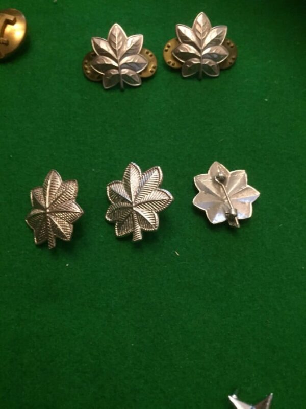 Original WW2 US army badges, limited supply 10.00 each +postage - Image 15