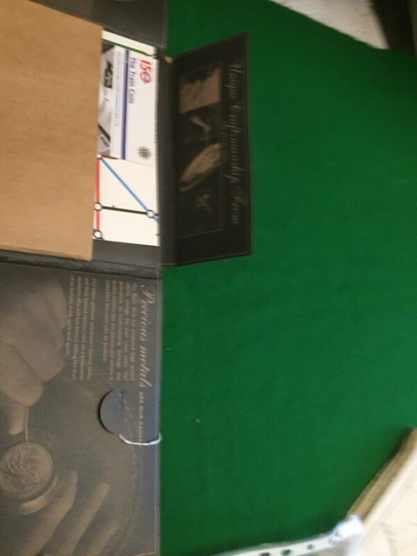 Rare Mint proof £2 London Underground coin issued 2013 as special presentation package from London mint - Image 5