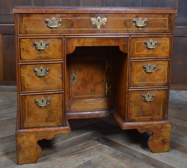 Walnut Knee-hole Desk SAI2851