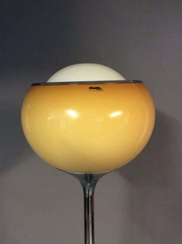 Italian Mid Century Floor Lamp by Guzzini c1970’s Guzzini lamp Antique Lighting 4