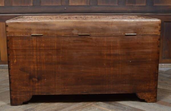 Oriental Camphor Wood Blanket / Storage Box SAI2848 - Image 28