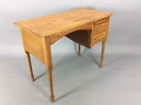 1930's Oak Writing Desk - Image 4