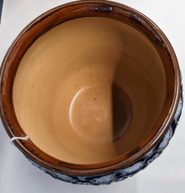 Royal Doulton Jardinière - Image 3