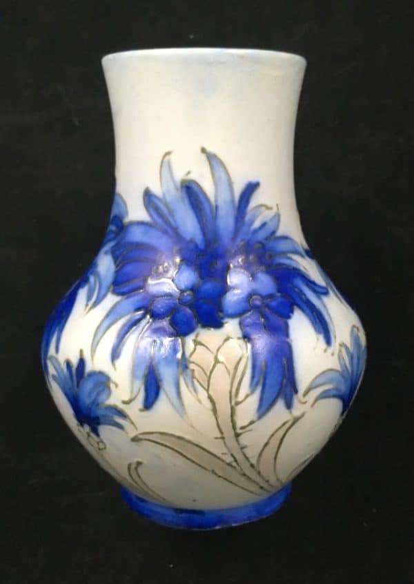 William, Moorcroft, vase - Image 2