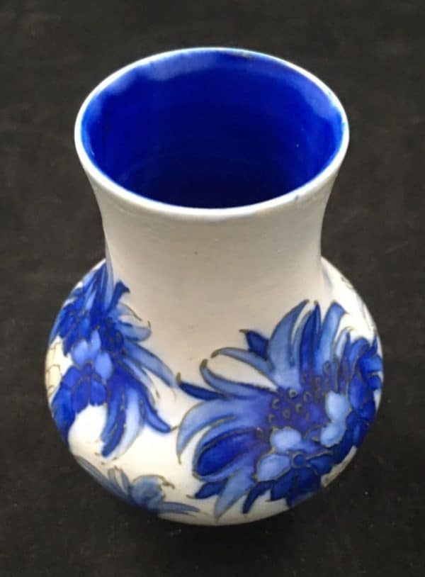 William, Moorcroft, vase - Image 4