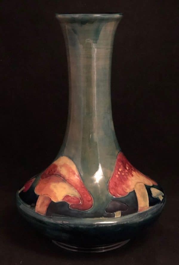 William, Moorcroft, vase Miscellaneous 6