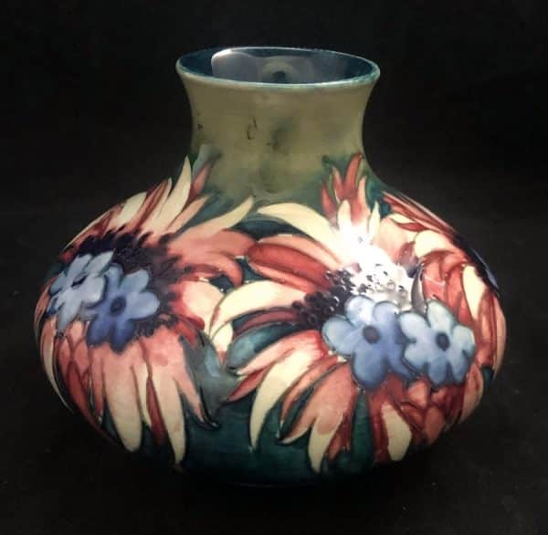 William, Moorcroft, Vase - Image 3