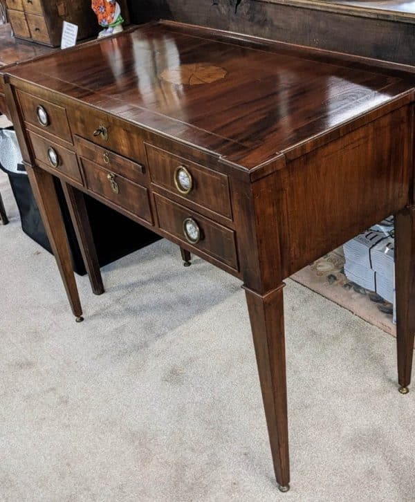 George lll Dressing Table