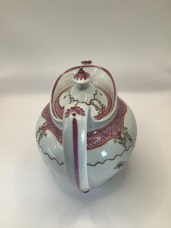 Superb New Hall Boat Shape Teapot pattern 173 - Image 4
