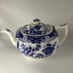 Hilditch Covered Vase Pattern Teapot Circa 1825 Chinoiserie Antique Ceramics