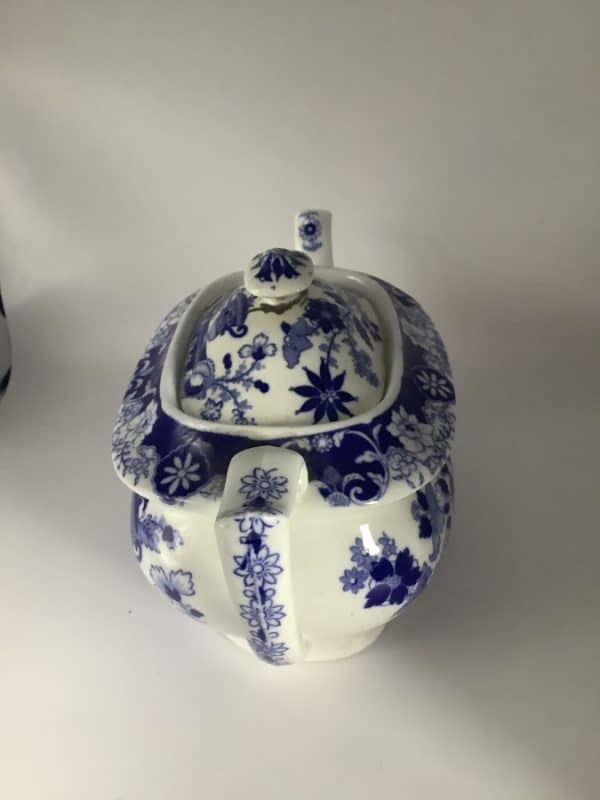 Hilditch Covered Vase Pattern Teapot Circa 1825 Chinoiserie Antique Ceramics 4