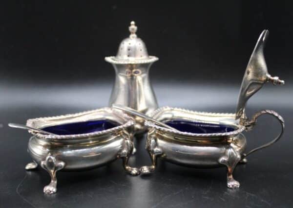 Sterling Silver Boxed Five Piece Cruet Set Antique Silver 6