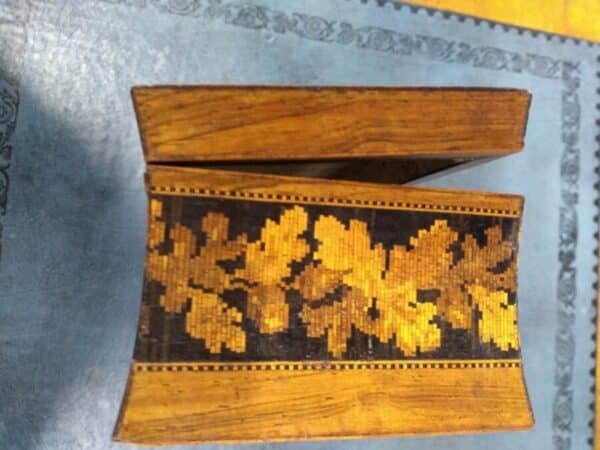 A Victorian Oblong Tunbridge Ware Box - Image 3
