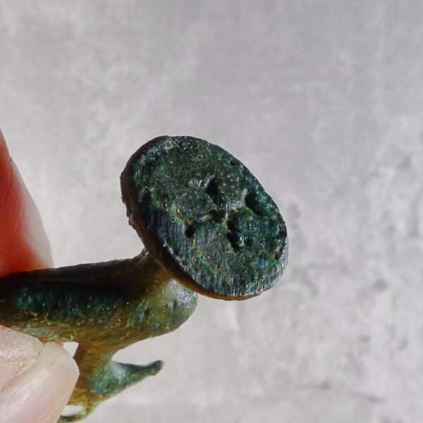 ANCIENT BYZANTINE CRUSADERS BRONZE SEAL WITH INTAGLIO CROSS (Ref: 5034) Antique Collectibles 9
