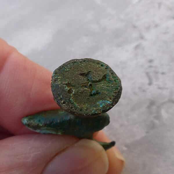 ANCIENT BYZANTINE CRUSADERS BRONZE SEAL WITH INTAGLIO CROSS (Ref: 5034) Antique Collectibles 14