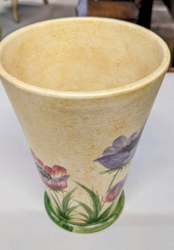 Radford Poppy Vase - Image 2