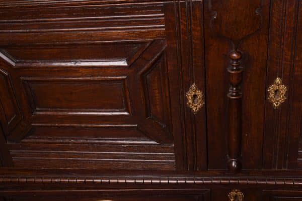 19th Century Oak Court Cabinet SAI1469 - Image 8