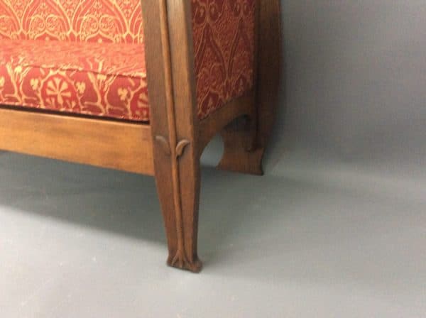 Rare George Montague Ellwood Oak Settle c1900 - Image 9