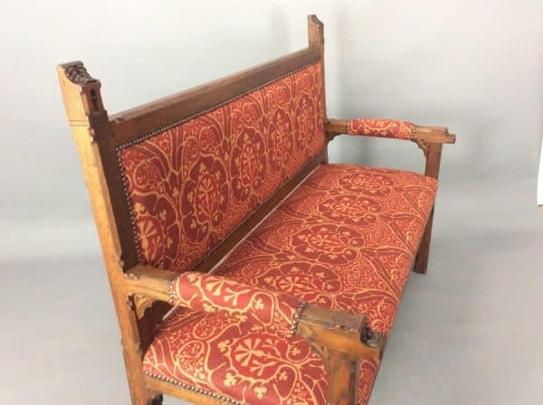 Late 19th Century Gothic Revival Oak Settle c1880 - Image 2