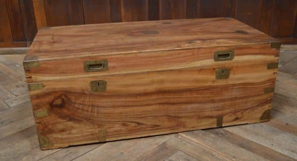 Camphor Wood Storage / Blanket Box SAI2889 Antique Chests 15