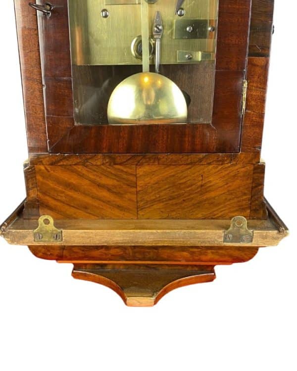 A Stunning Burr Walnut Scottish Bracket Clock With Bracket Circa 1830 bracket clock Antique Clocks 12