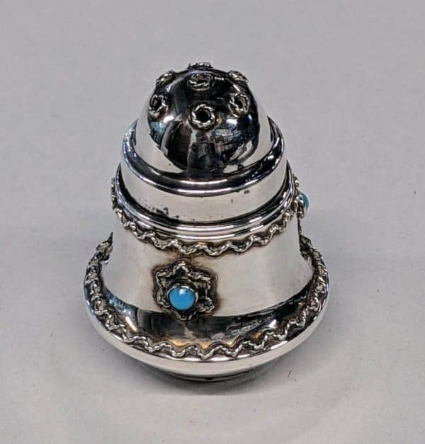 Silver Pepper pot - Image 2