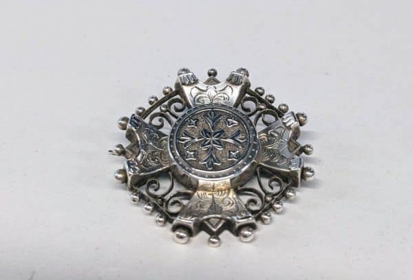 Star Brooch - Image 4