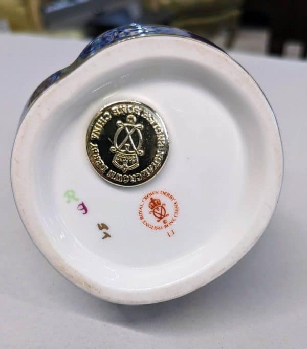 Royal Crown Derby - Image 4
