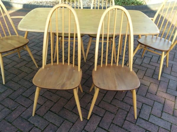 Ercol Dining Table and Six Windsor Chairs - Image 5