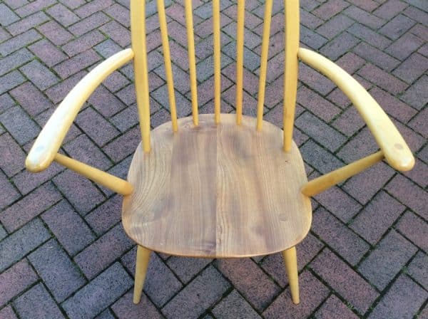 Ercol Dining Table and Six Windsor Chairs - Image 9