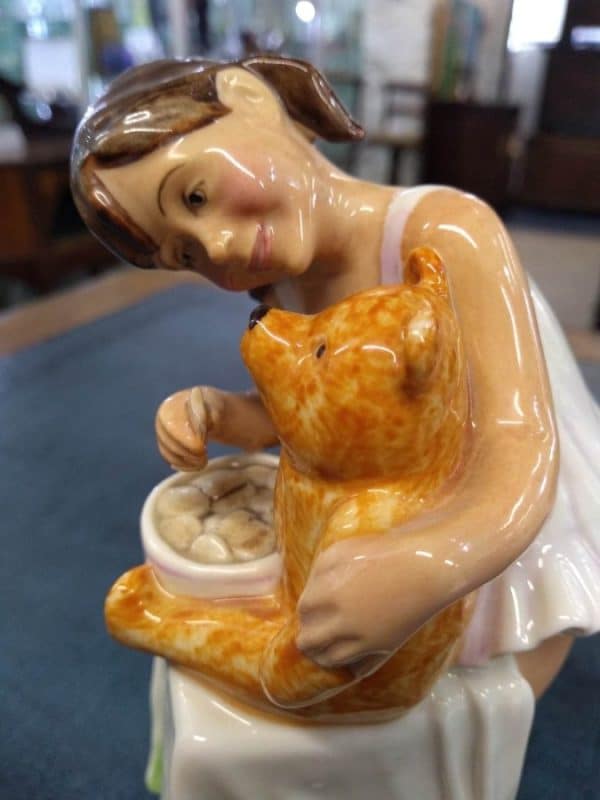 'And One For You' Royal Doulton Figure - Image 8
