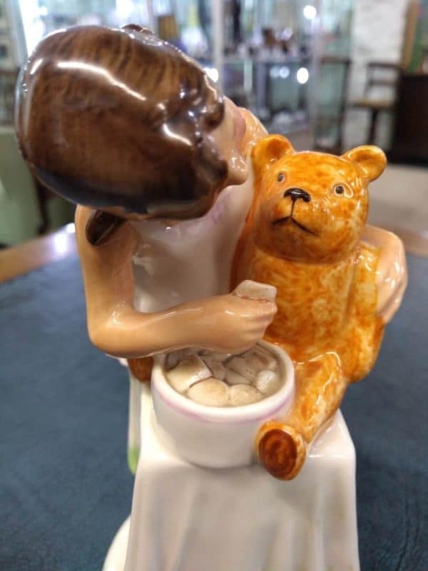 'And One For You' Royal Doulton Figure - Image 7