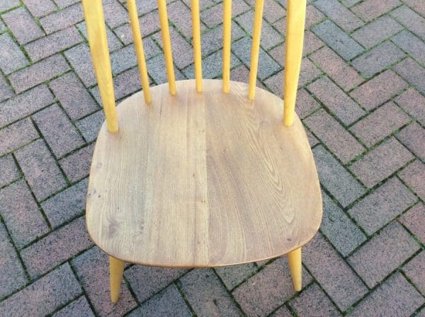 Ercol Dining Table and Six Windsor Chairs - Image 7