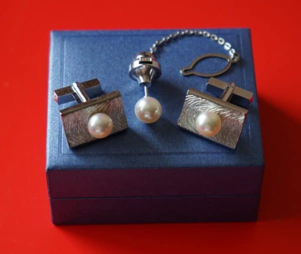 A Silver & Real Pearl Pair of Cufflinks – Lovely Present / Boxed Boxed Silver Rings Antique Jewellery 3