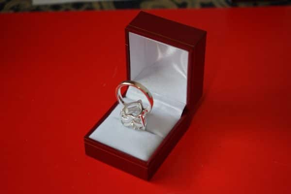 A Vintage New Old Stock White C Z Dress Ring Boxed Diamond Rings Antique Jewellery 8