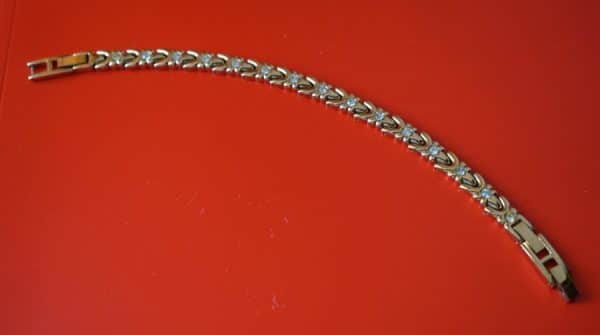 Vintage Quality Gold Plated Rhinestone Link Bracelet - Boxed - Image 5