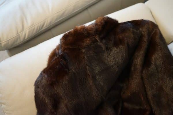 SALE - A Beautiful Vintage Ranch Mink Brown Jacket - As New - Image 7